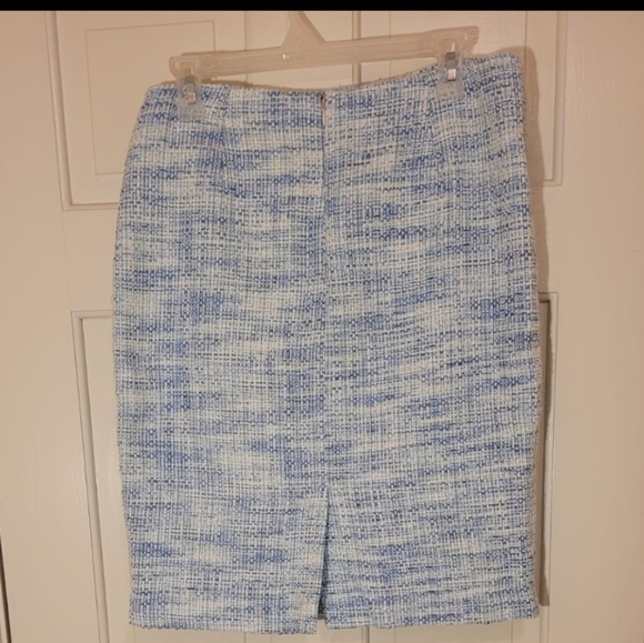 Josephine Blue & White Tweed Pencil Skirt Lined Back Zip Size 6 EUC - Picture 2 of 7